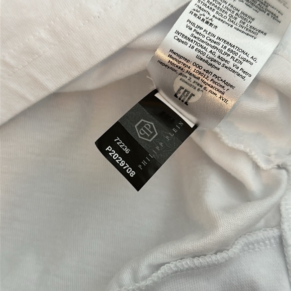 Philipp Plein white graphic tshirt 4-5Y - Picture 8 of 8